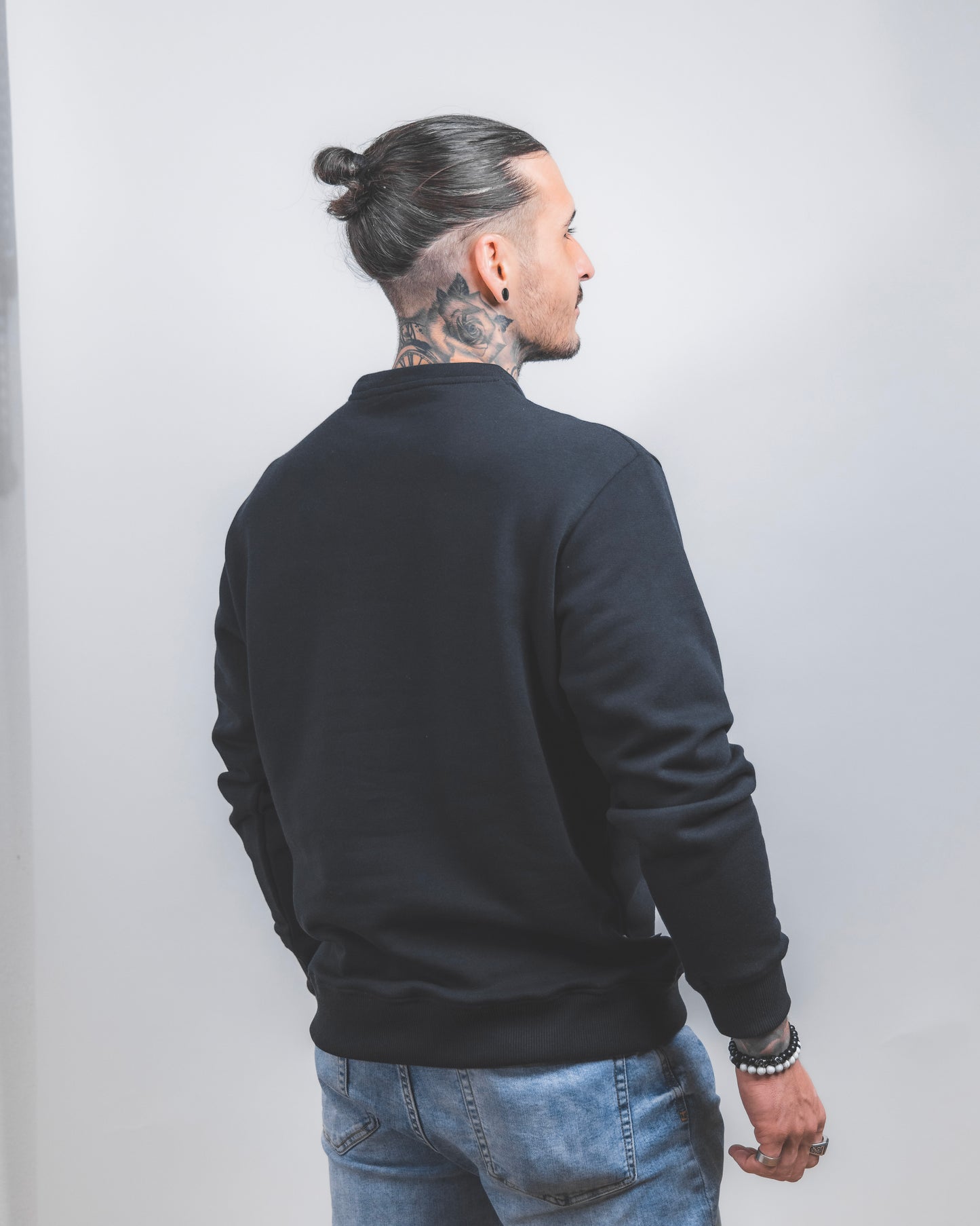 Basic Fit Pullover Schwarz - Unisex